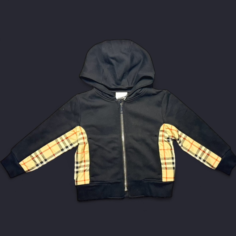 BURBERRY | PRICE FIRM💲💥
Kids Black and Tan Plaid Hoodie | Size 4Y